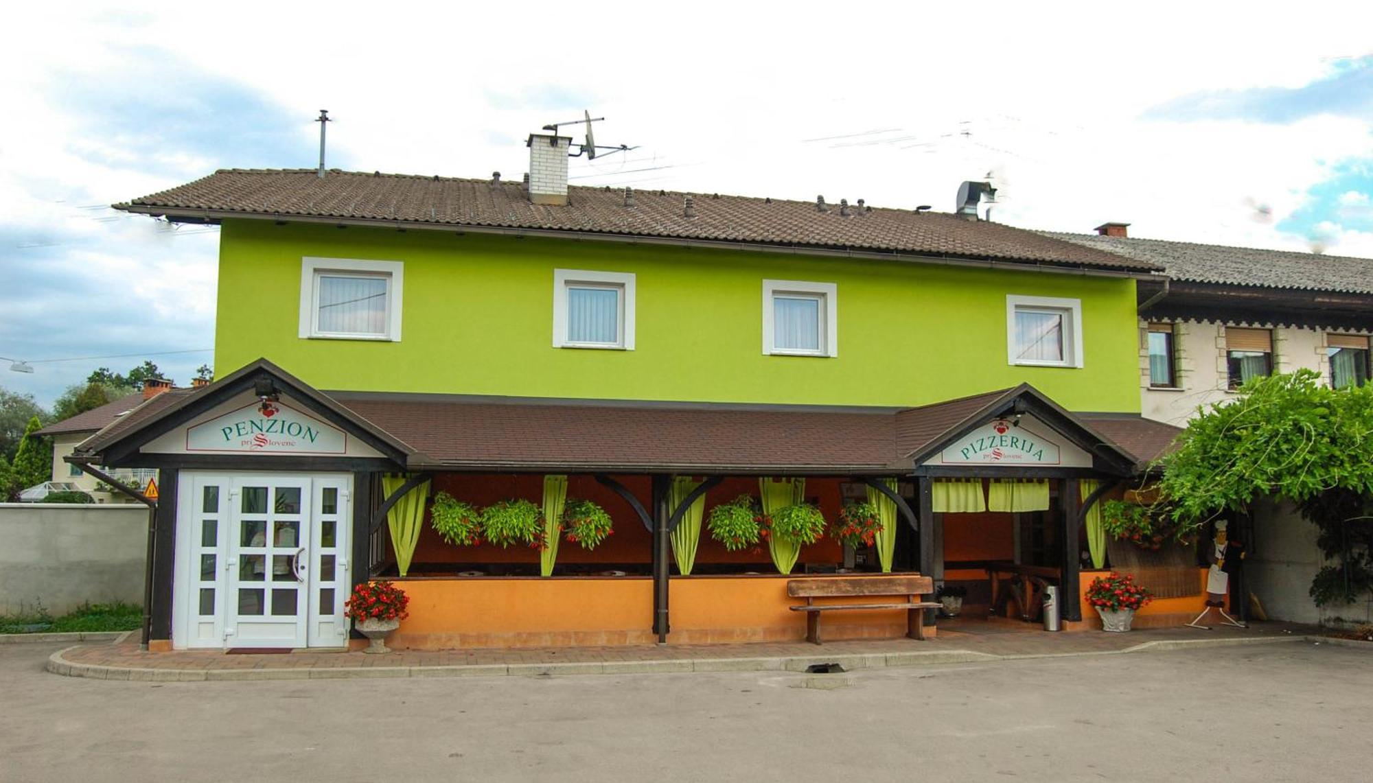 Penzion Pri Slovenc Bed & Breakfast Dol pri Ljubljani Exterior photo